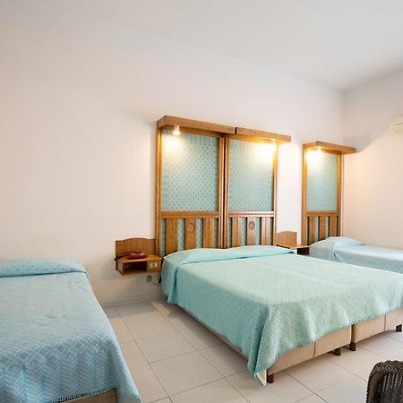 Albergo Miramare Кала-Гононе Экстерьер фото