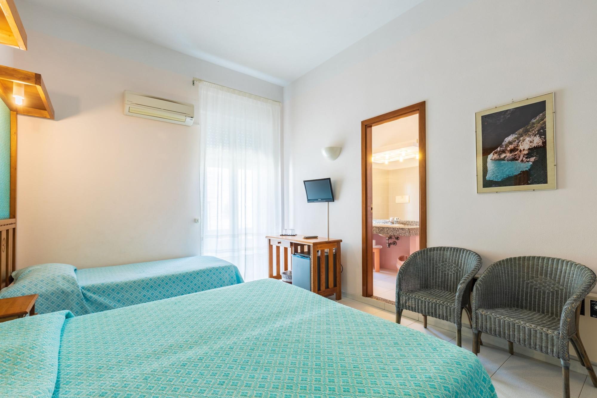 Albergo Miramare Кала-Гононе Экстерьер фото